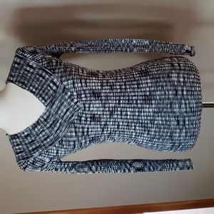 Long sleeve fitted top